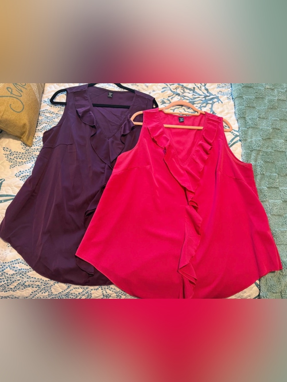 Set of 2 SHEIN Ruffle V-Neck Camisoles - Hot Pink and Plum